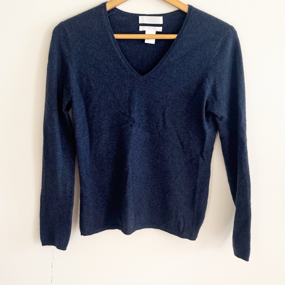 Keira 100% cashmere dark blue v-neck long sleeve knit sweater size small